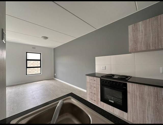 2 BEDROOM PROPERTY TO RENT IN AAN DE WIJNLANDEN